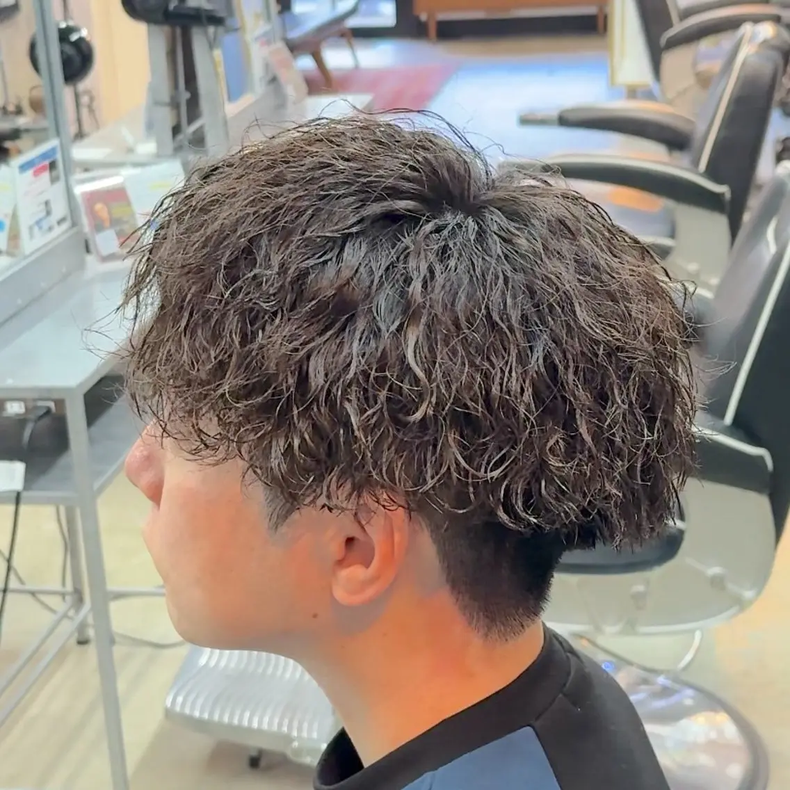 ショート パーマ ヘアアレンジ メンズ カット パーマ MENIN メンズ サロン 望月 涼太のヘアスタイル