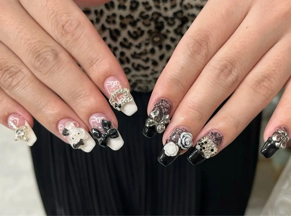 ネイル オーロラネイル 長さ出し フレンチネイル ジェルネイル ガラスフレンチ ハンドネイル Rela・S NAILのネイルデザイン
