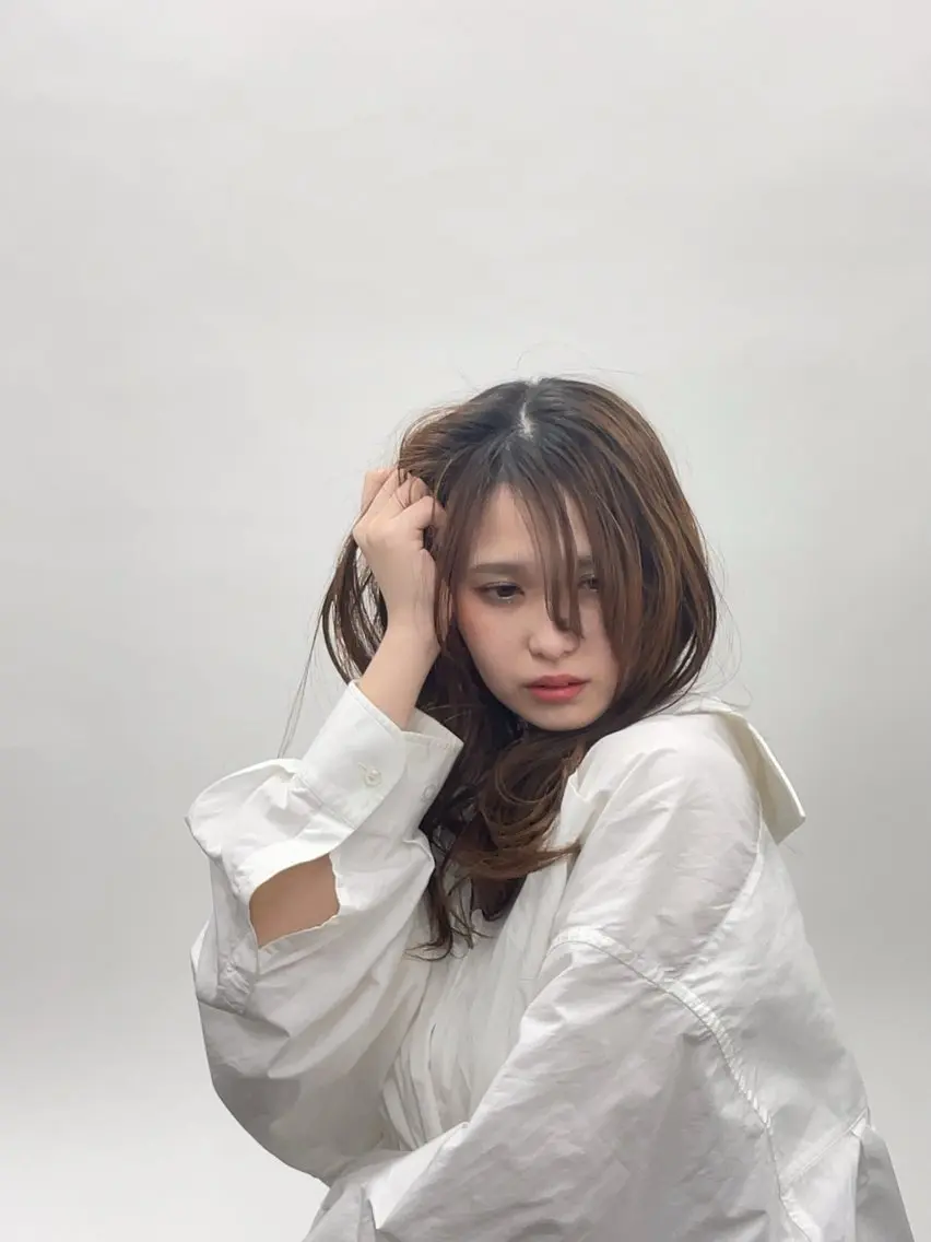 ロング カラー ヘアアレンジ ☁️ハイトーン/髪質 改善/神品幸音☁️のヘアスタイル