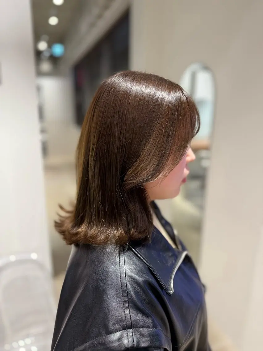 ミディアム カラー ベージュカラー オリーブベージュ カット ヘアカラー トリートメント オタク特化美容師💟 チバコナツのヘアスタイル