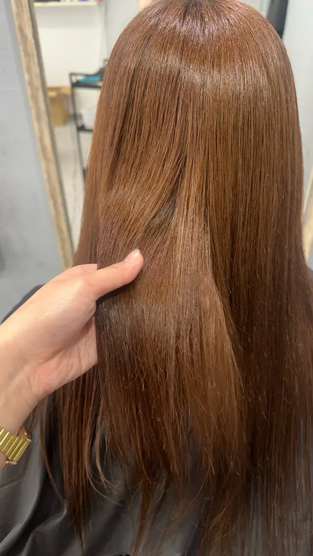 ロング カラー ヘアカラー roa /thinkaのヘアスタイル
