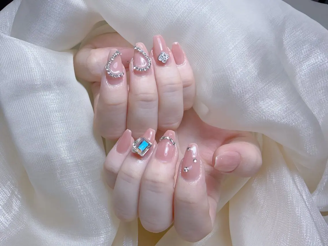 ネイル チークネイル 長さ出し フレンチネイル ジェルネイル 韓国ネイル ハンドネイル Lucky Nail Salon❶のネイルデザイン