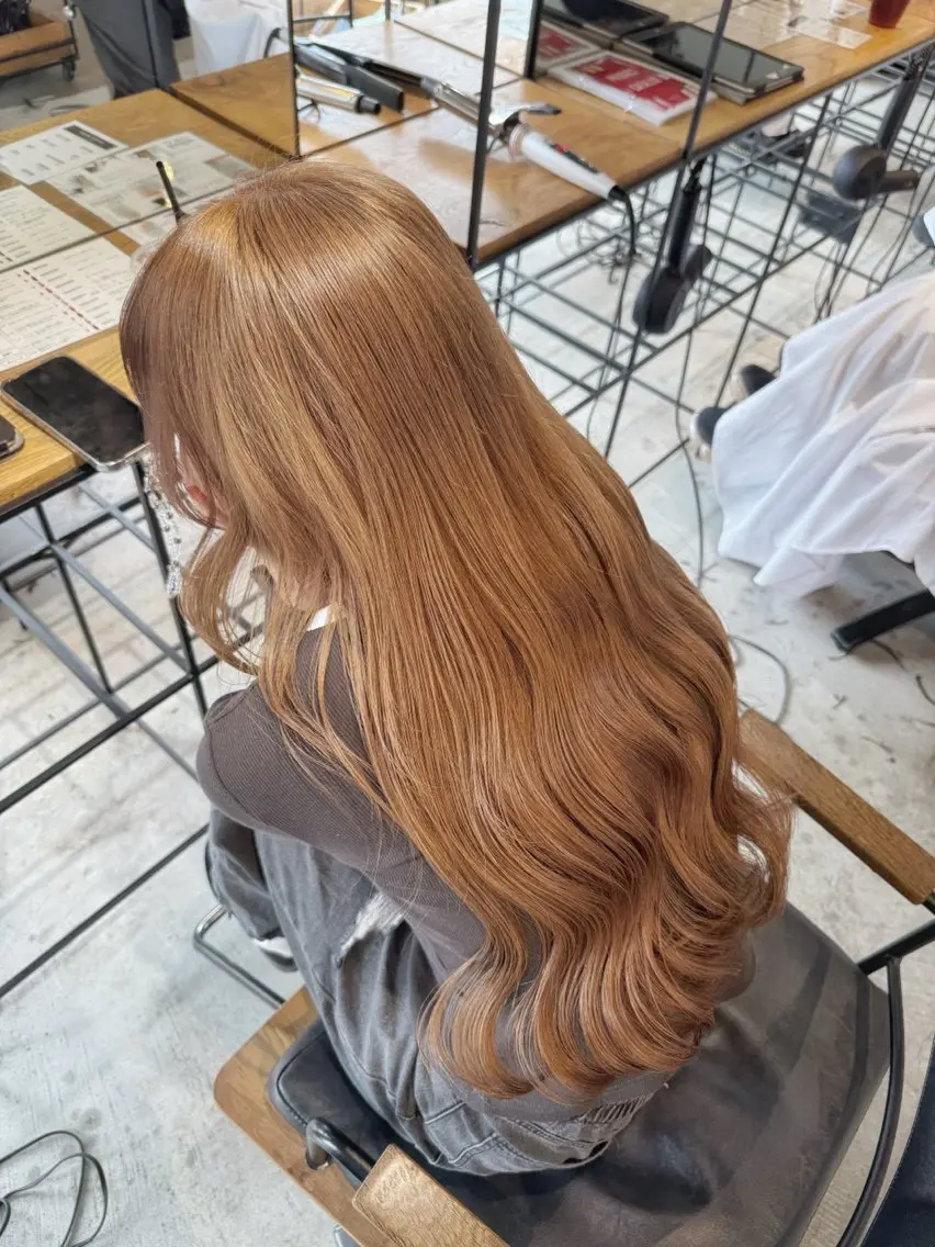 ロング ヘアカラー トリートメント ベージュカラー/新潟 カラー特化/落合優吾のヘアスタイル