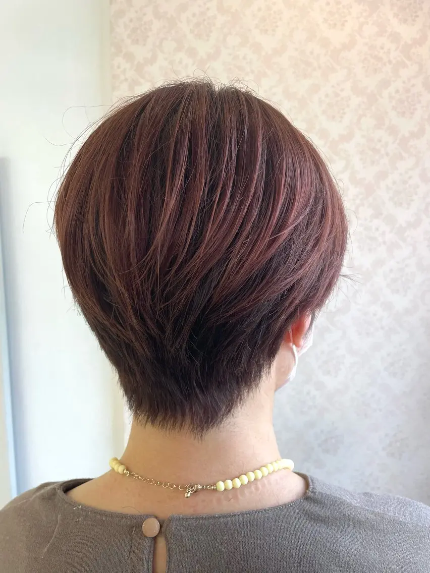 ショート カラー カット トリートメント ヒヨシ ルナのヘアスタイル