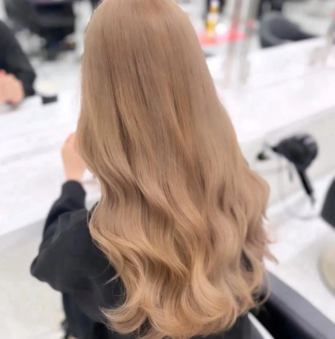 ロング カラー ヘアカラー トリートメント ヘッドスパ ヘアセット 🫧うる艶トレンド 🫧透明感カラーのヘアスタイル