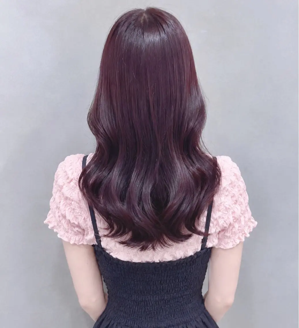 ロング カラー レッドカラー girly上品ヘア 🎀/ベージュikuのヘアスタイル