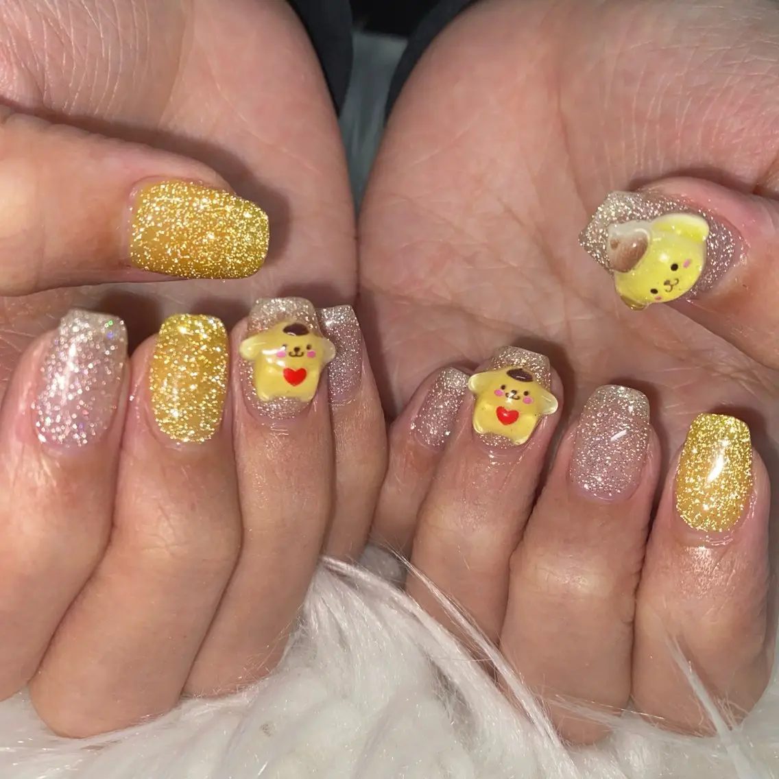 ネイル ハンドネイル ハンドケア 🫧RaLa ⭐︎AYAKA🫧のネイルデザイン