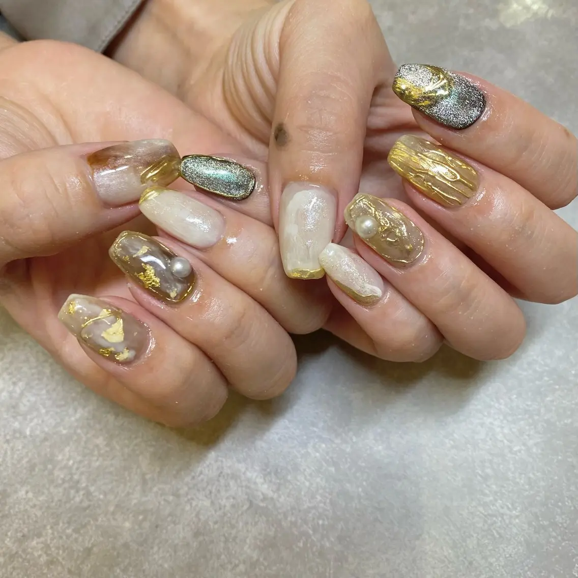 ネイル アートネイル ロングネイル ニュアンスネイル ハンドネイル nailst MIKUのネイルデザイン