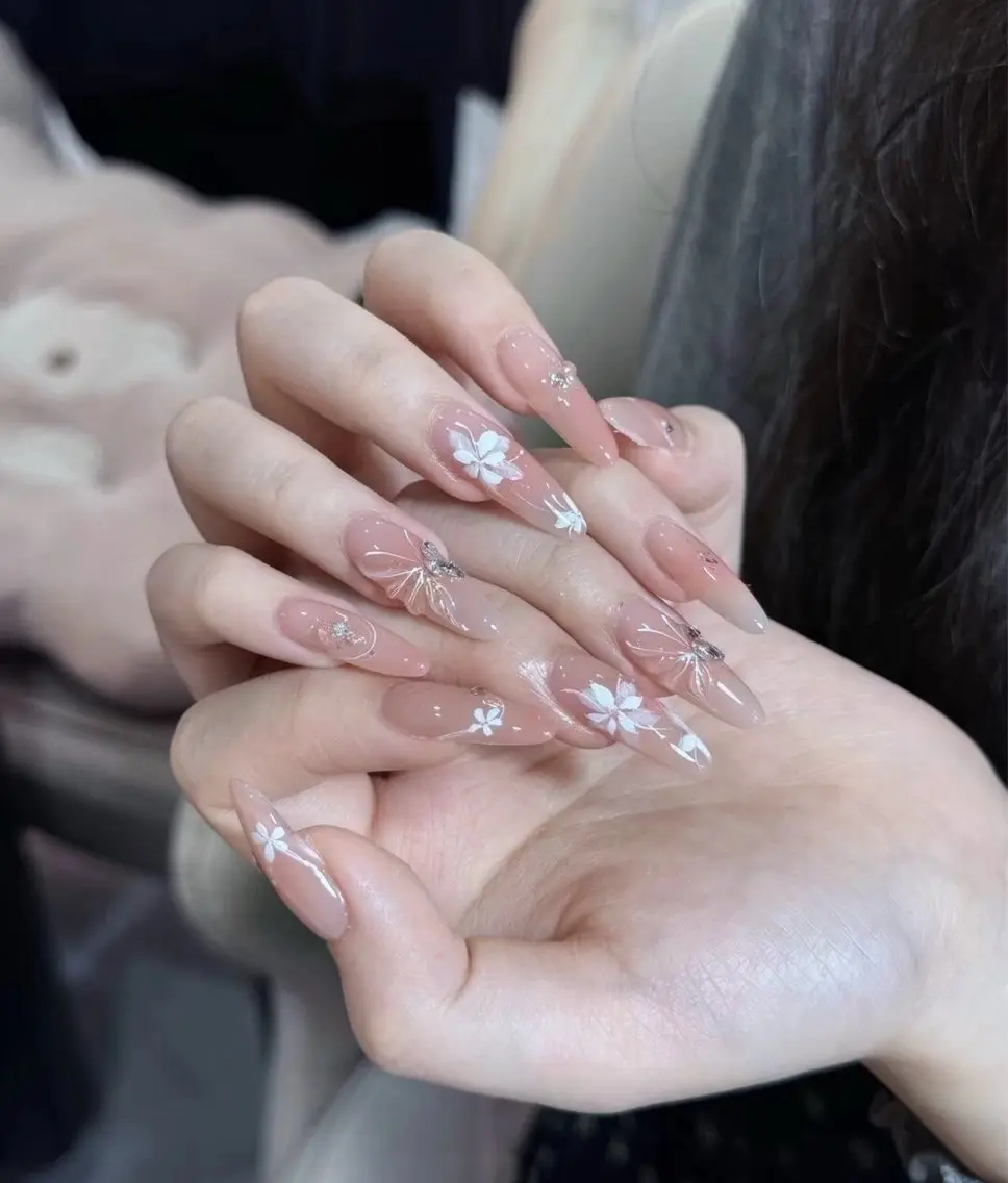 ネイル U mi Nail Salonのネイルデザイン