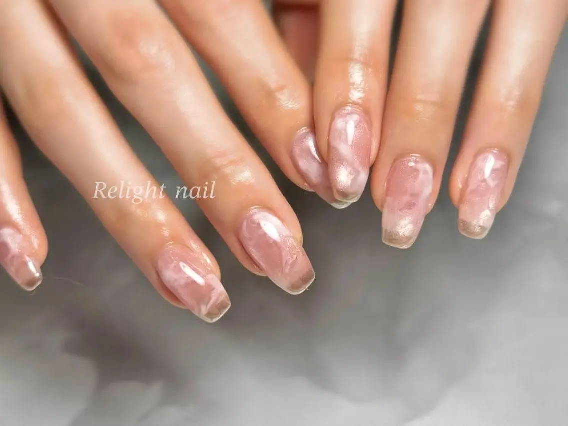ネイル マグネットネイル ニュアンスネイル Relight RIEのネイルデザイン