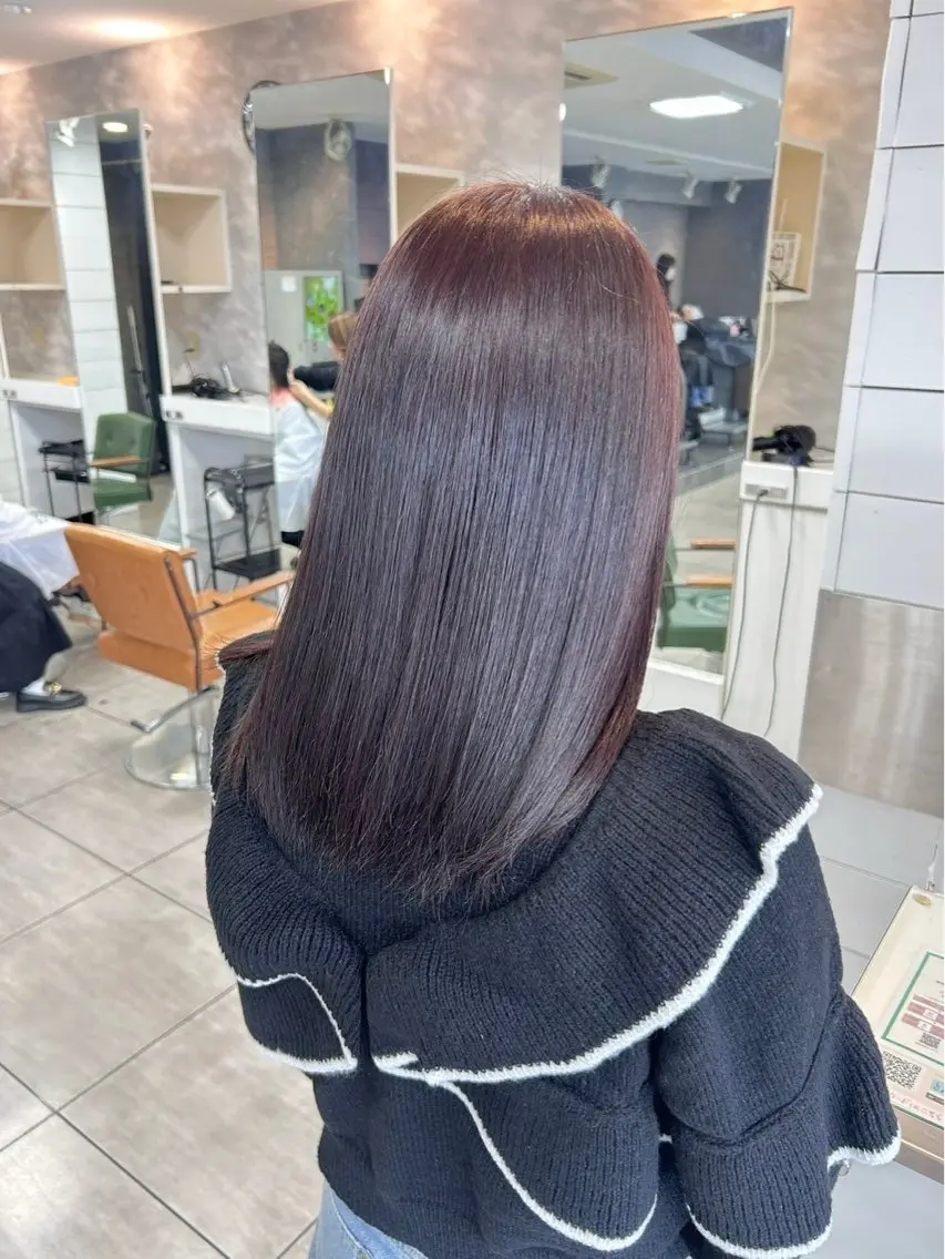 セミロング 秋山 空澄のヘアスタイル