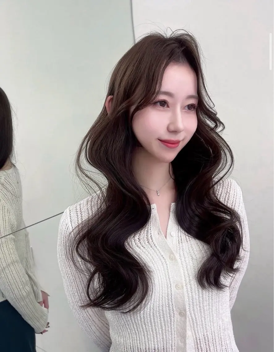 ロング カラー カット ヘアカラー トリートメント レイヤー/髪質改善 縮毛/ハッシュカットのヘアスタイル