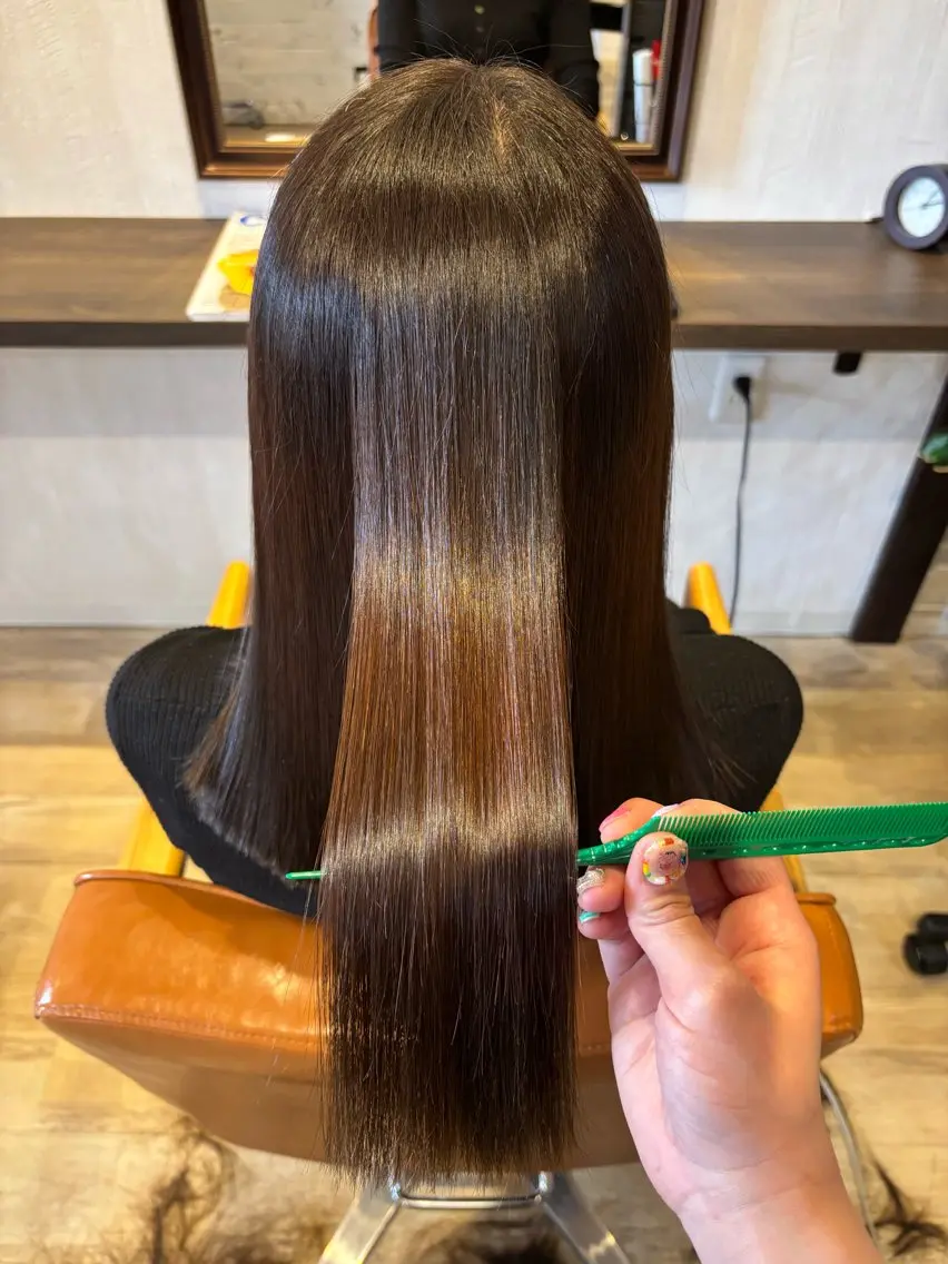 ロング 縮毛矯正 渡辺 桃花のヘアスタイル