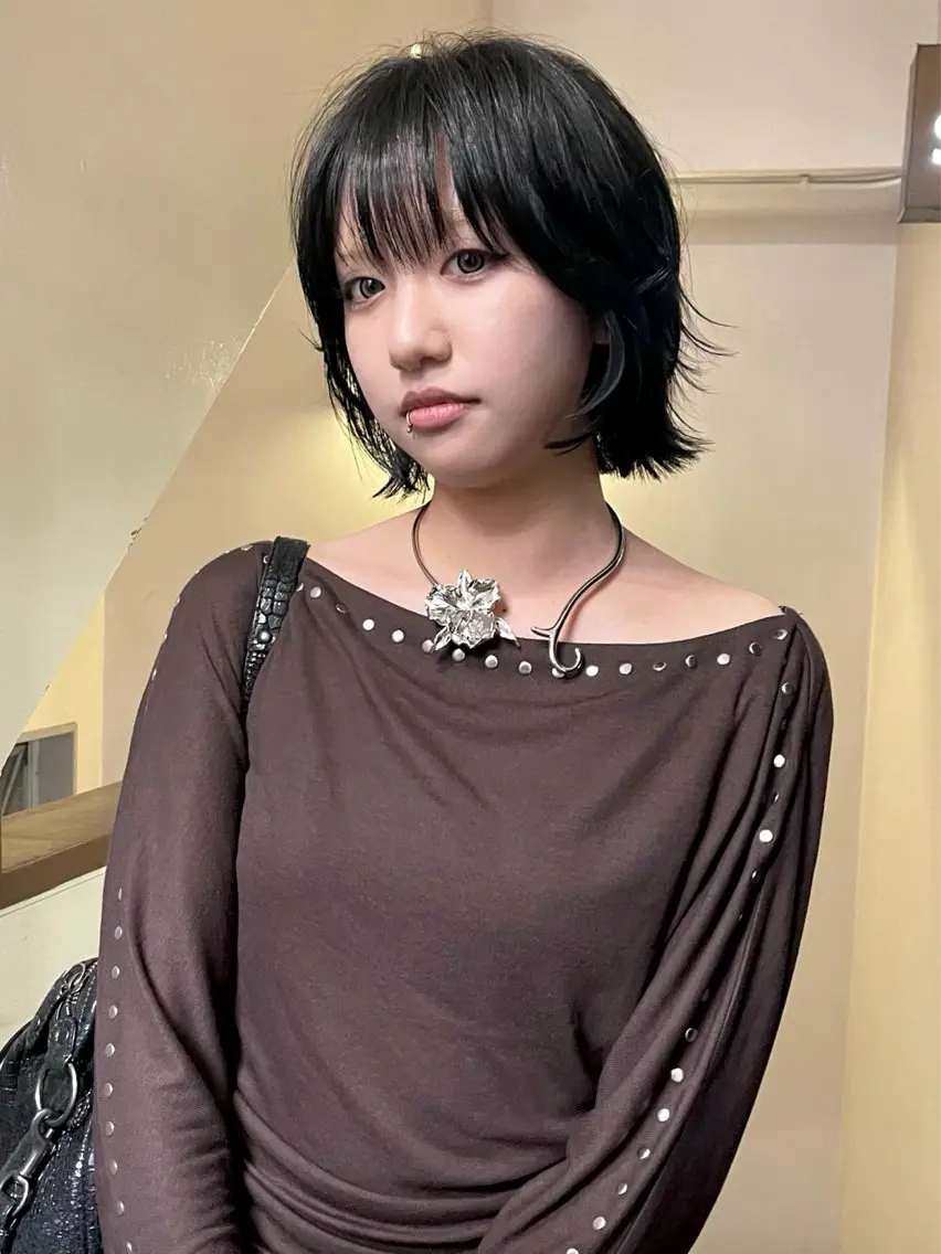 ミディアム カラー カット ヘアカラー トリートメント ヘアセット 安部佑哉/ハイトーン /レイヤー/ブリーチのヘアスタイル