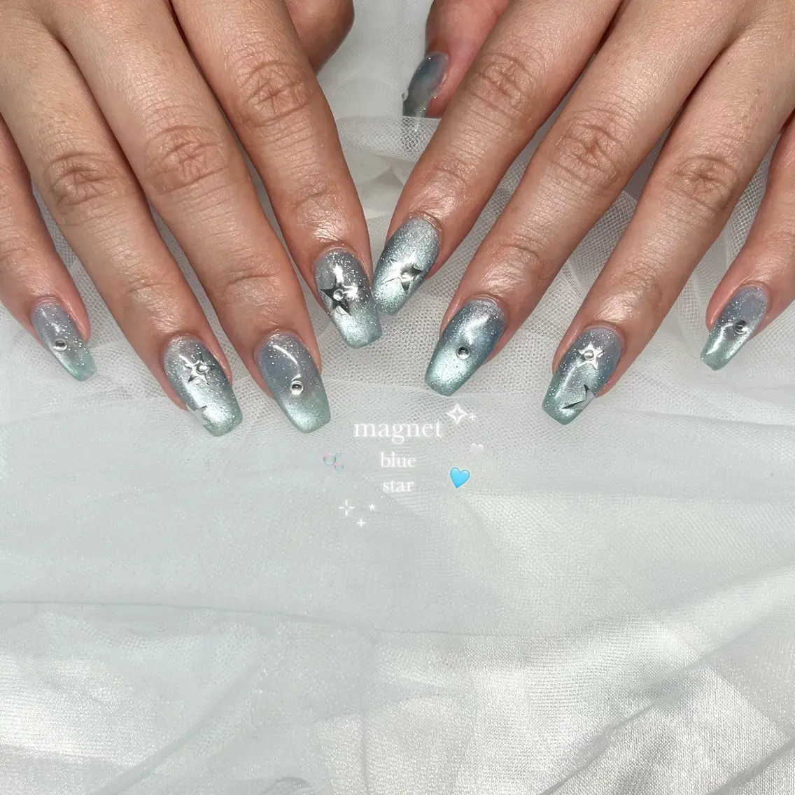 ネイル 長さ出し フラッシュネイル ジェルネイル マグネットネイル 持ち込み ハンドネイル 🌷Gemini nami🌷のネイルデザイン