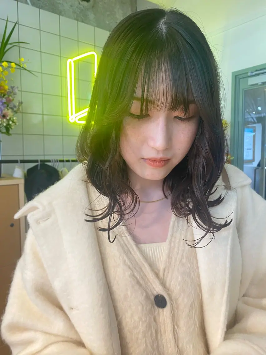 ミディアム カット トリートメント LUVISM新潟🎀 透明感カラー/ミユのヘアスタイル