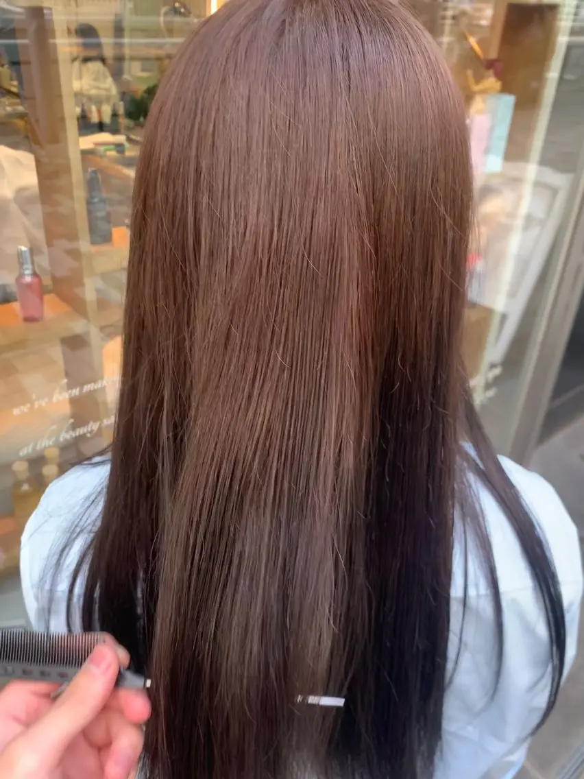 ロング HIDERO/渋谷/ 韓国/顔周りカットのヘアスタイル