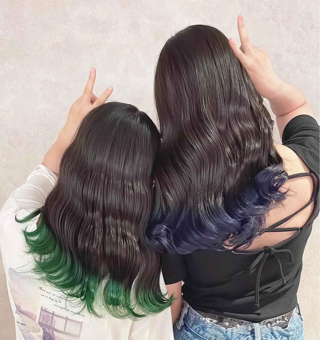カラー ブリーチ ヘアカラー トリートメント 渋谷:インナーカラー ／🍒エリカ🍒のヘアスタイル