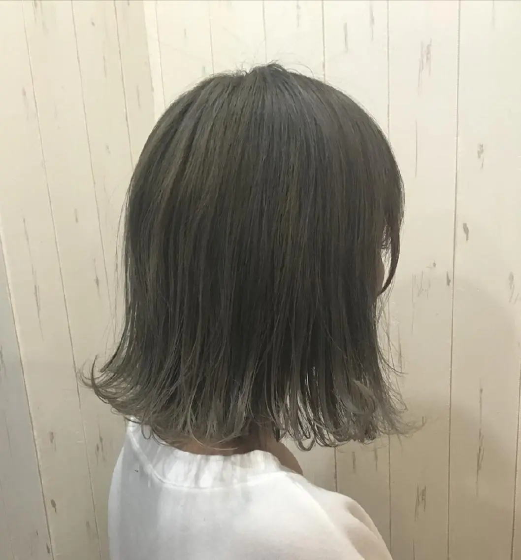 ミディアム カラー ブリーチ ヘアカラー&縮毛矯正 STAR☆RIVERのヘアスタイル