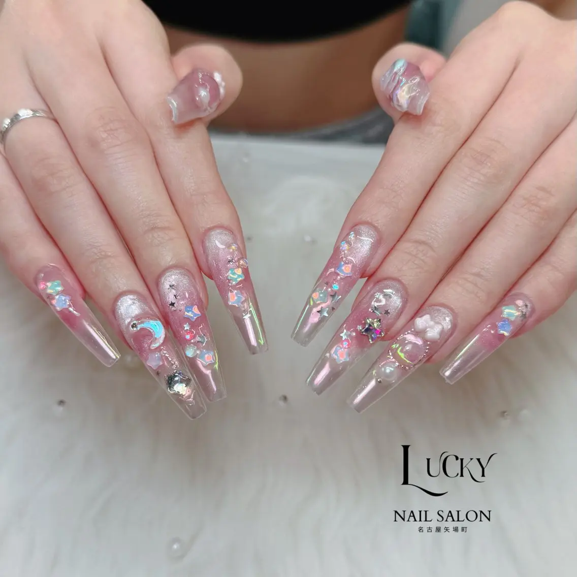 ネイル ハンドネイル Lucky Nail Salonのネイルデザイン