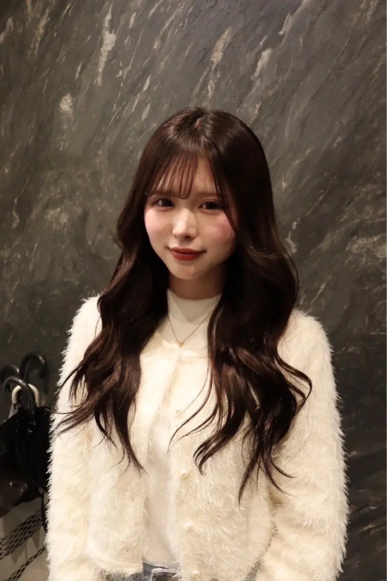セミロング カラー ブラウンカラー 透明感カラー 韓国風ヘア レイヤーカット カット ヘアカラー トリートメント レイヤー/ブリーチ iwamiya岩見谷のヘアスタイル