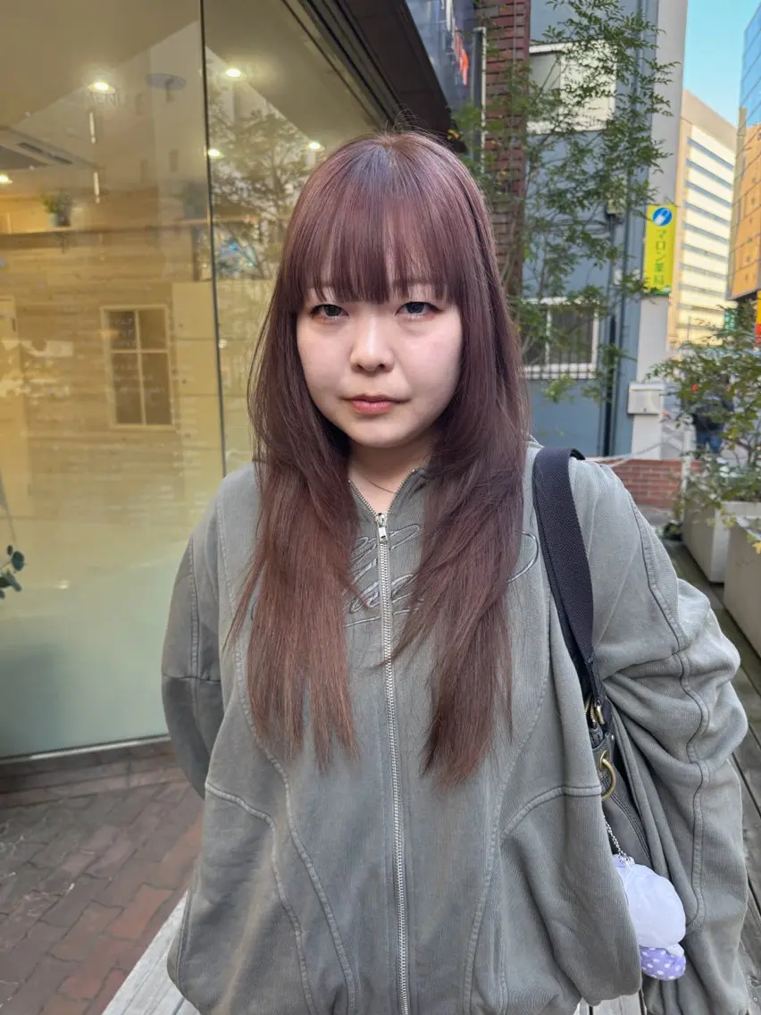 セミロング カラー ブラウンカラー ピンクカラー ピンクブラウン Seeknext // Rukaのヘアスタイル