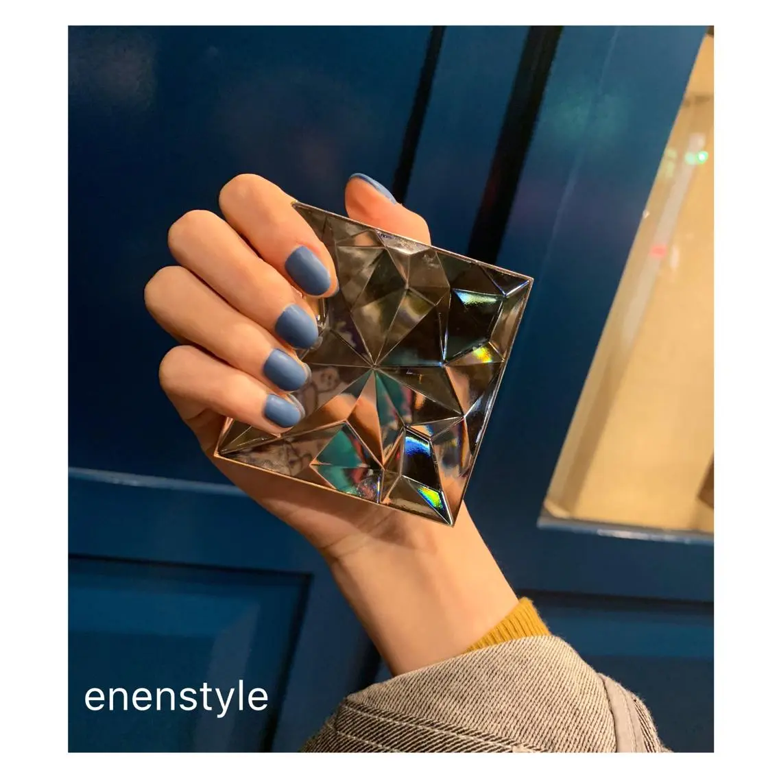 ショート ネイル ジェルネイル ニュアンスネイル オフィスネイル シンプルネイル 🐾enen style 🐾のネイルデザイン