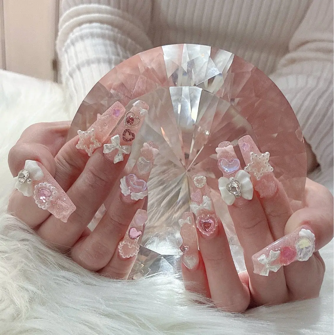 ネイル ハンドネイル LoaChaton kaeのネイルデザイン