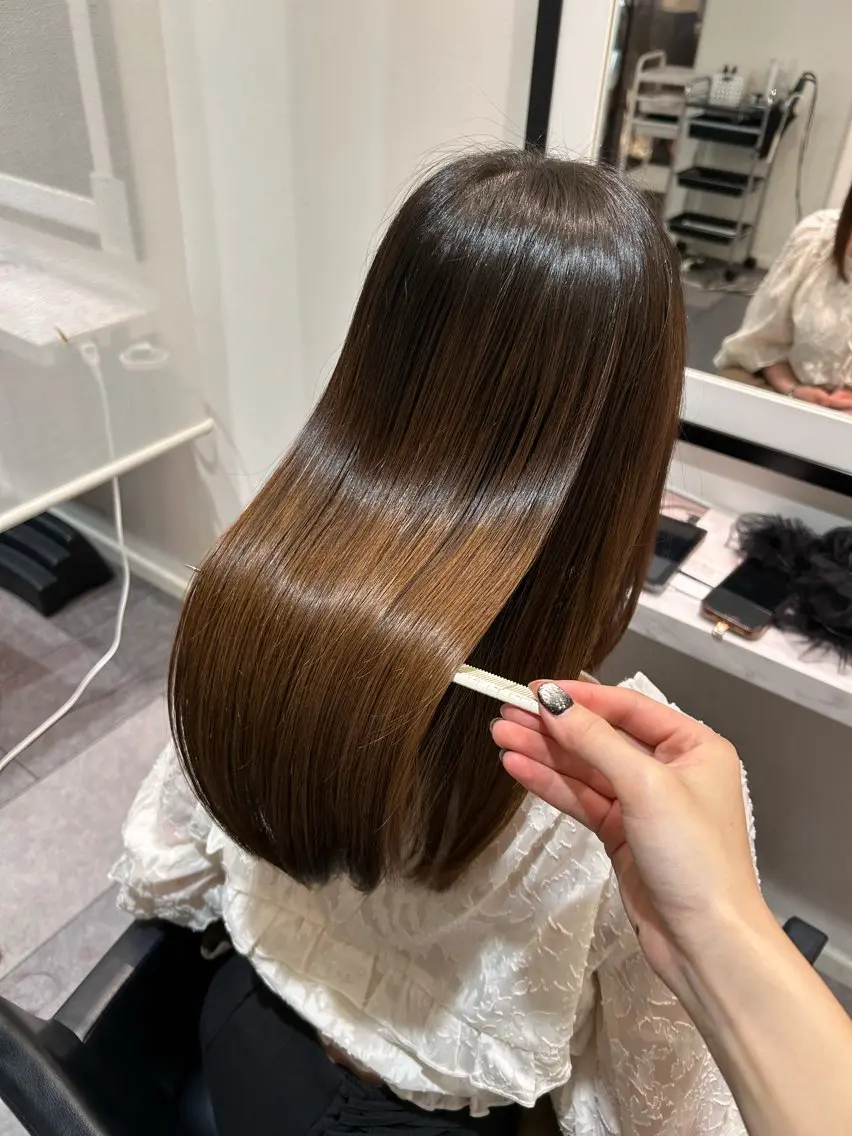 セミロング カット トリートメント 中原 優美のヘアスタイル