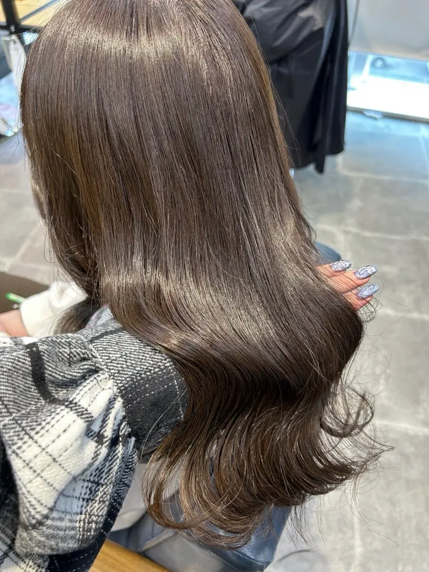 ロング カラー カット ヘアカラー トリートメント newi梅田🫧韓国 ヘア🫧sakiのヘアスタイル