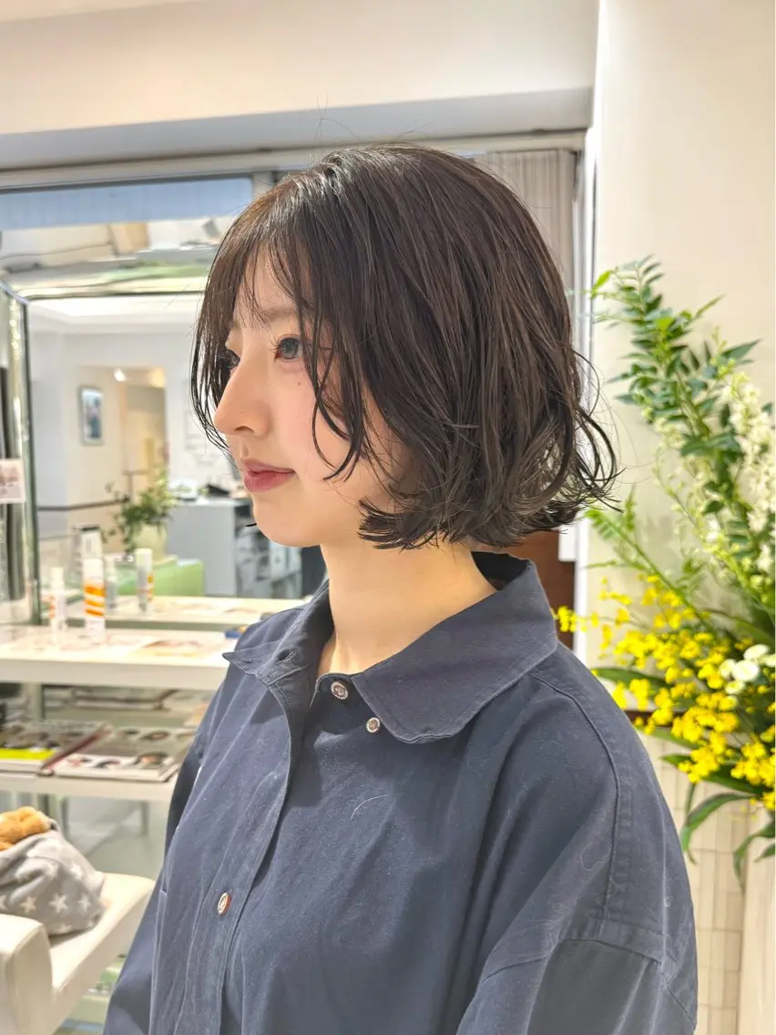 ショート カラー パーマ ベージュカラー オリーブベージュ ニュアンスパーマ カット ヘアカラー パーマ トリートメント デジタルパーマ 🌀ボブ　萩原　龍のヘアスタイル