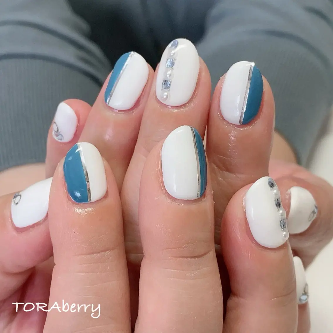 ネイル ハンドネイル ネイリスト なつみのネイルデザイン