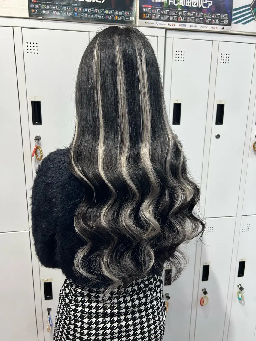 ロング カラー ✨️ヘアサロン ユートピア✨️のヘアスタイル