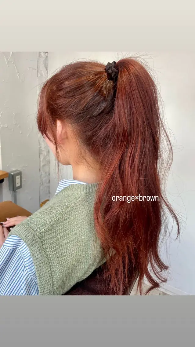 ミディアム カラー ブリーチ ブリーチなしカラー オレンジ テラコッタ カット ヘアカラー トリートメント レイヤー×初 パーマ|hinakoのヘアスタイル