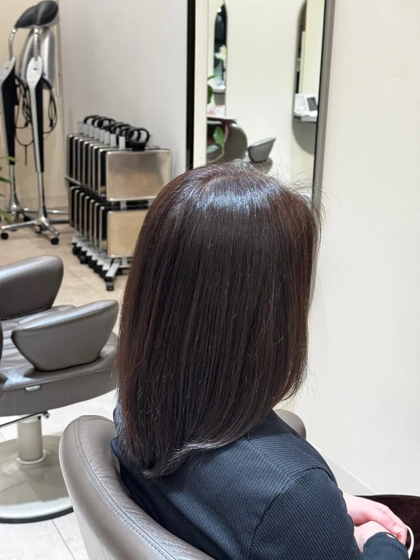 ミディアム カラー 透明感カラー トリートメント 山﨑 寛大のヘアスタイル