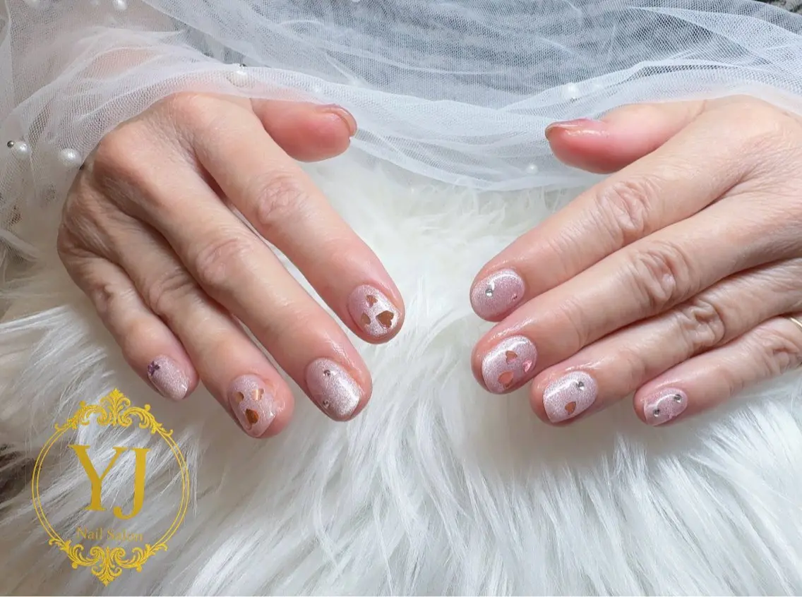 ネイル ハート マグネットネイル ストーンネイル YJ Nail Yumiのネイルデザイン
