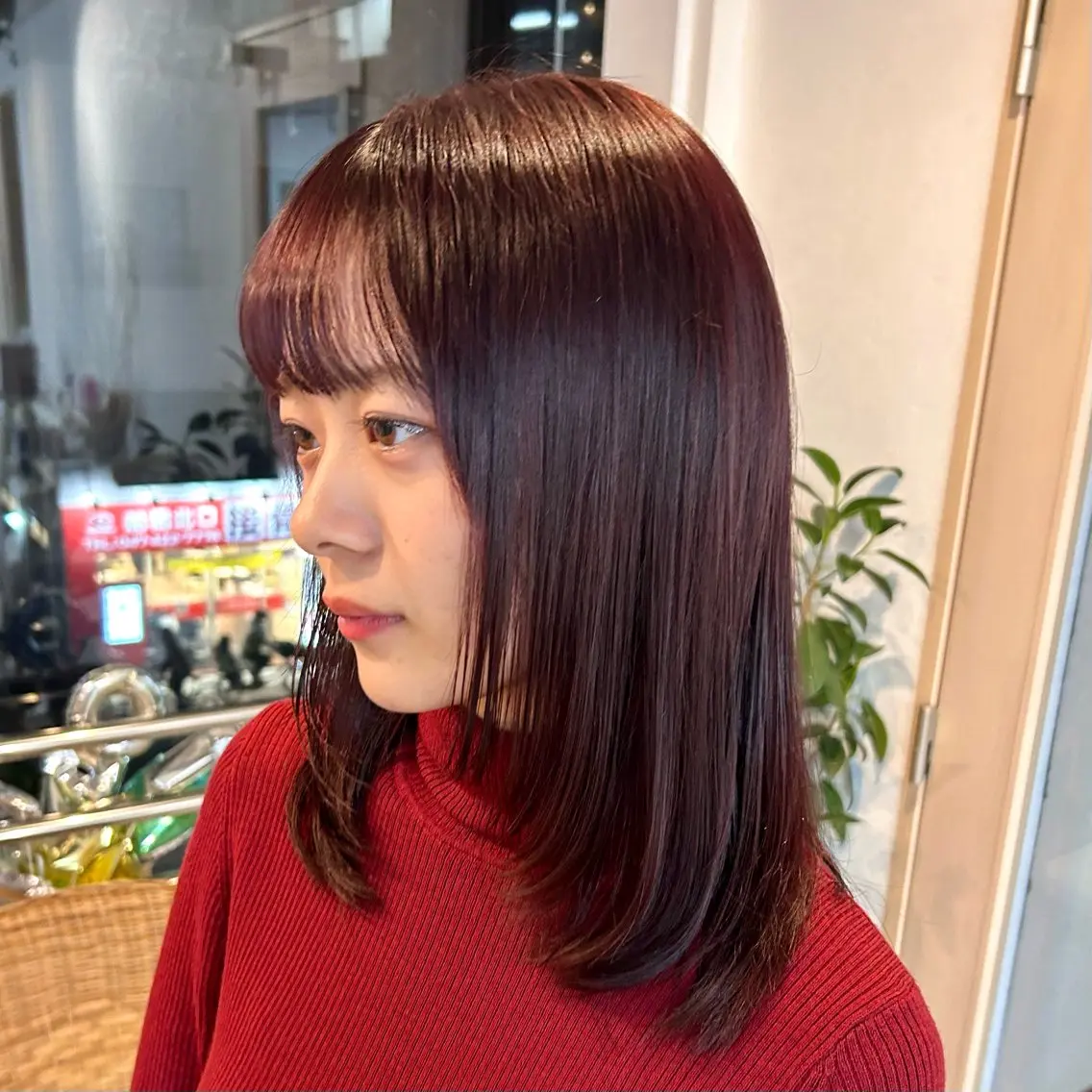 セミロング カラー 顔まわりレイヤー 顔周りカット レイヤーカット ハイライト/レイヤー /艶髪/吉田愛望のヘアスタイル