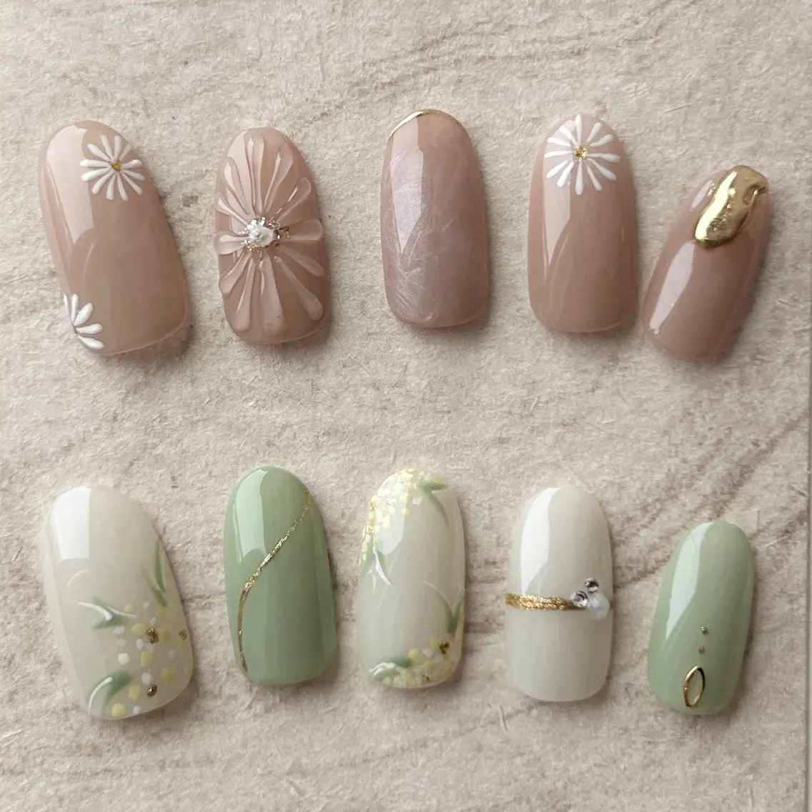 ネイル Lily nailのネイルデザイン