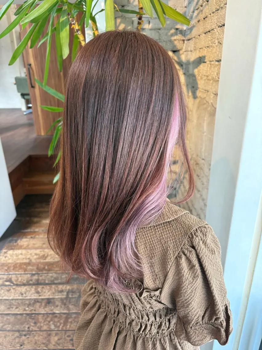 カラー 杉原 向日梨のヘアスタイル