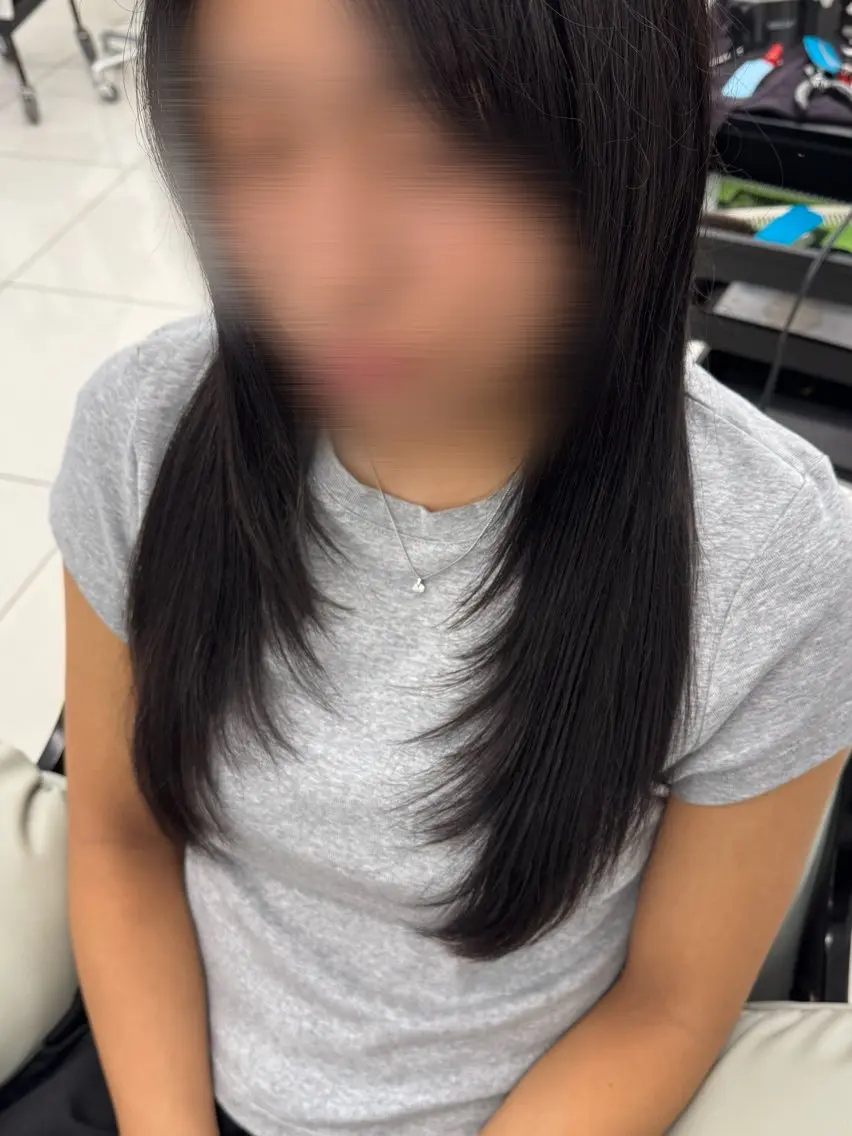 ロング エクステ レイヤーカット Nene /Roverのヘアスタイル