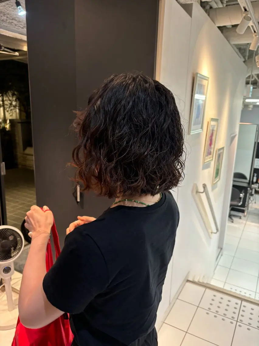 ミディアム パーマ 陽 愛のヘアスタイル