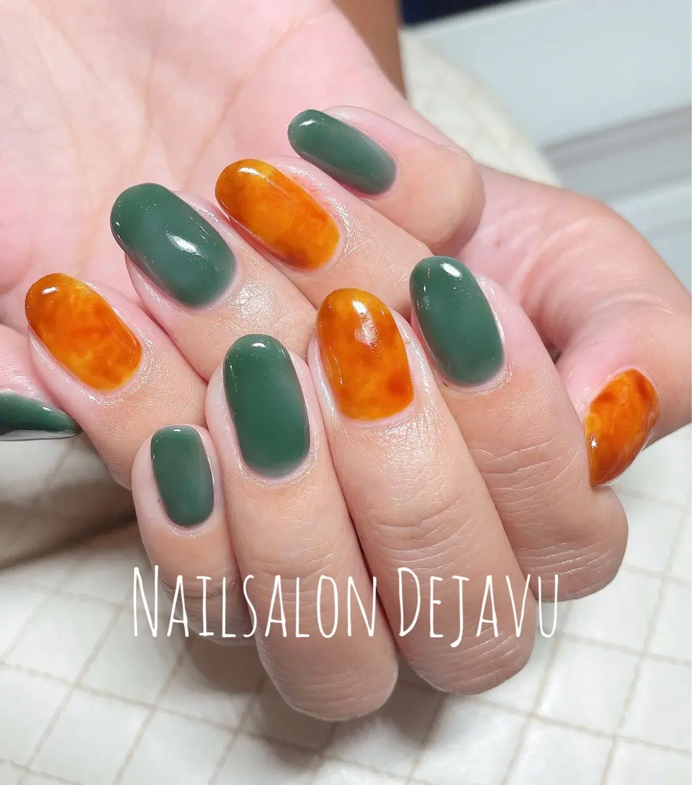 ネイル アートネイル べっ甲ネイル ジェルネイル シンプルネイル Nail salon Dejavu 🌿のネイルデザイン