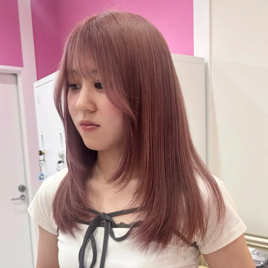 カラー 服部 沙弥佳のヘアスタイル