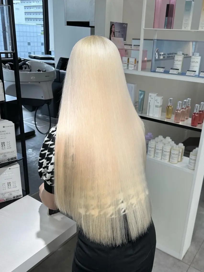 ロング カラー リ ノアのヘアスタイル