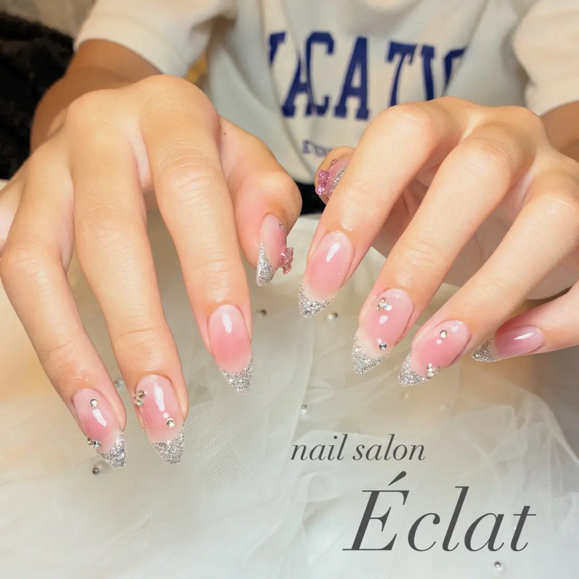 ネイル チークネイル フレンチネイル ラメ(グリッター) ハンドネイル nail salon Éclatのネイルデザイン