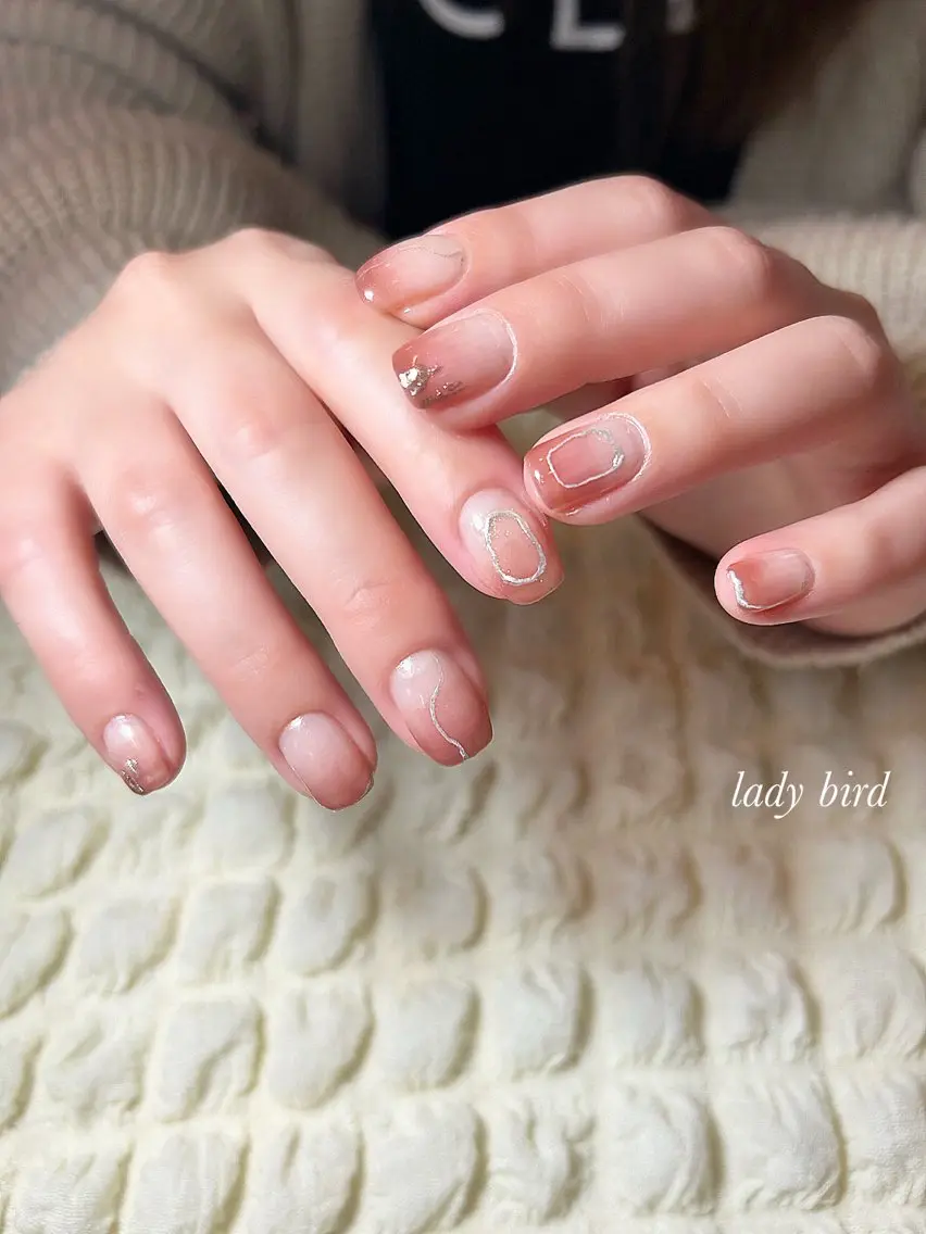 ネイル lady bird yoshieのネイルデザイン