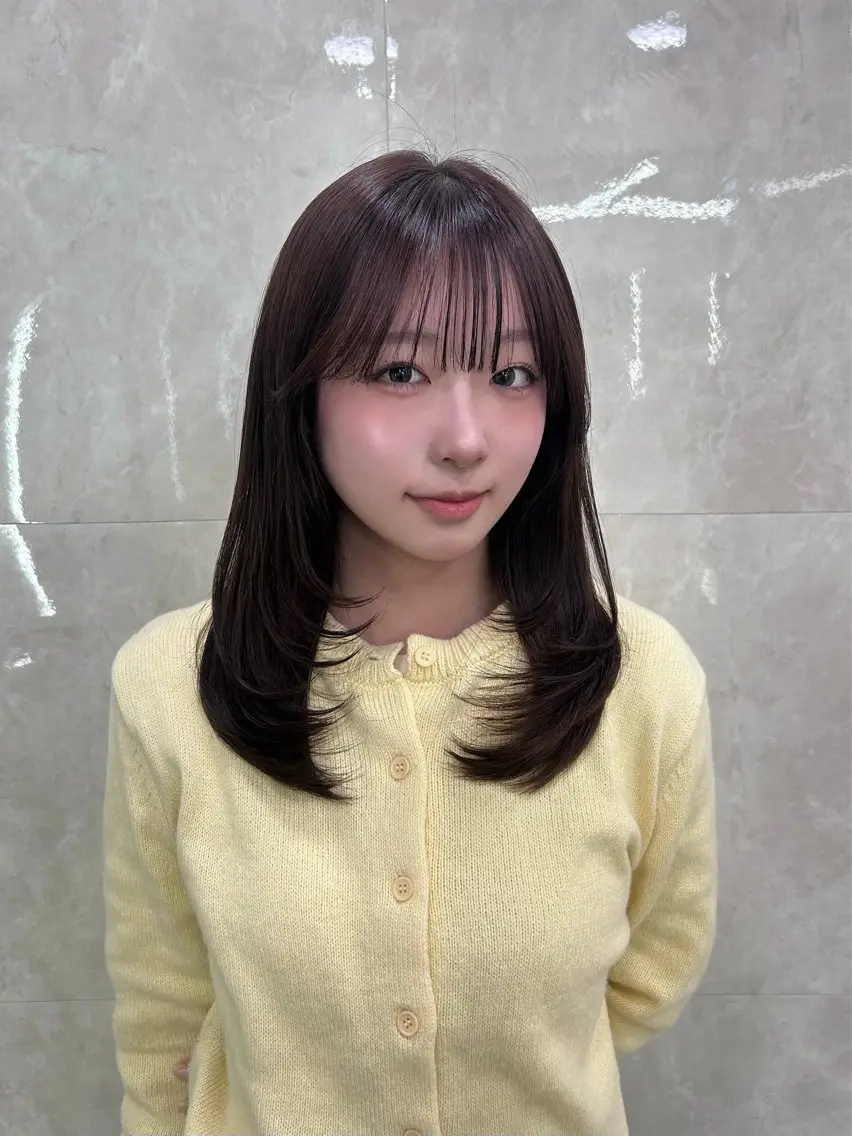 ミディアム レイヤーカット カット ワンカラー/レイヤー 🩷モエのヘアスタイル