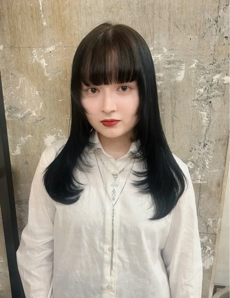 【落ちる黒★】偽黒染めカラー+クイックトリートメントの写真