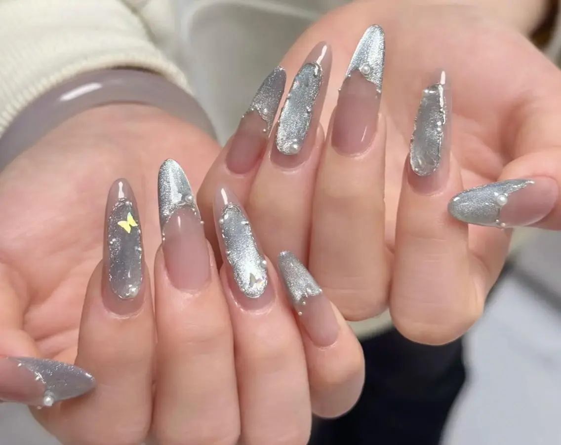 ネイル ハンドネイル ハンドケア 🍑 momo_nailのネイルデザイン