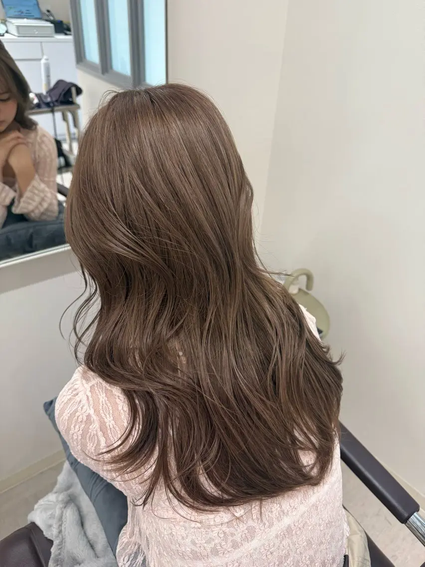 ロング カラー カット ヘアカラー トリートメント 🌻Reina/ ブリーチ/縮毛矯正のヘアスタイル
